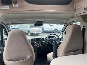 2021 Elddis Evolution — photo 6 of 8