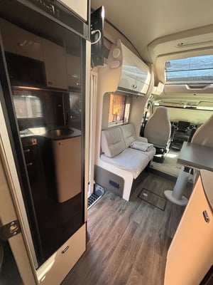 2023 Swift Swift Kontiki 794 — photo 13 of 15
