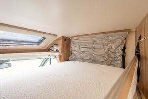 2021 Swift Escape 674 — photo 17 of 80