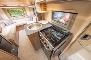 2021 Swift Escape 674 — photo 25 of 80