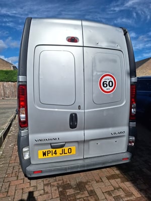 2014 Vauxhall Vivaro 2900 CDTI LWB — photo 9 of 34
