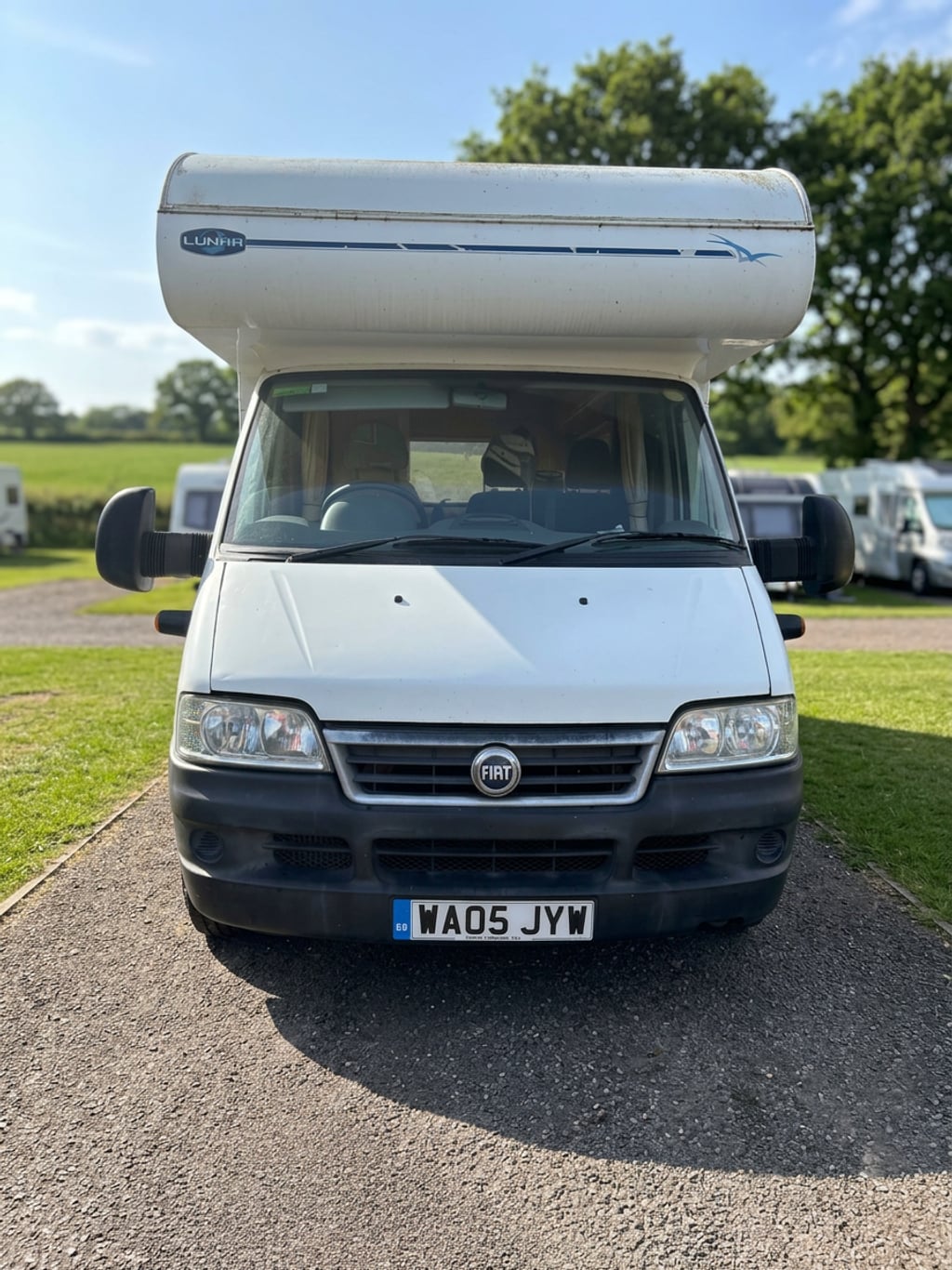 2005 Lunar Newstar - Image 1